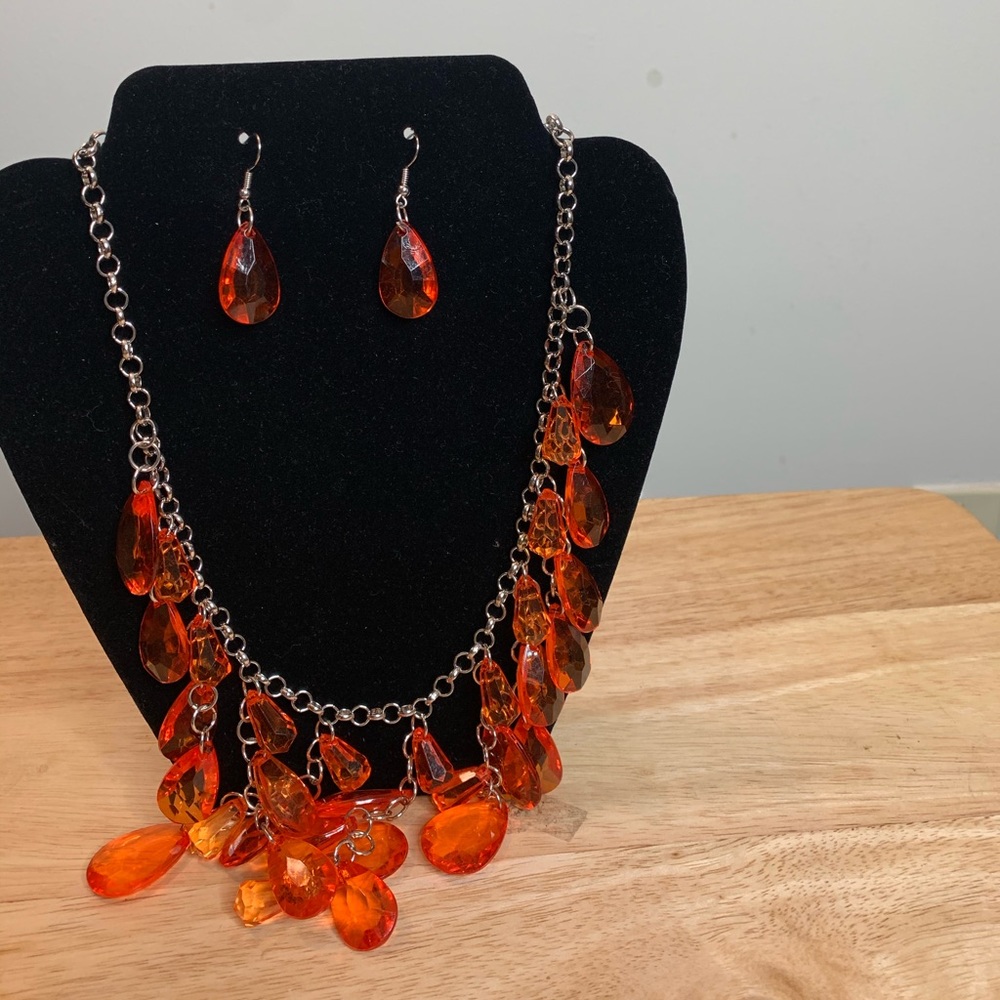 Necklace Set